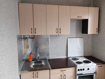 Лот: 25646226. Фото: 1. Сдам 1 к. квартиру на Злобина. Квартиры, студии