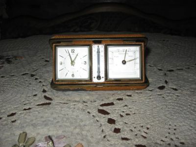 Лот: 9725885. Фото: 1. Винтажные дорожные часы термометр... Другое (ювелирные изделия, бижутерия, часы)