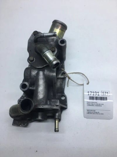 Лот: 20379722. Фото: 1. Корпус термостата Nissan Tiida... Двигатель и элементы двигателя