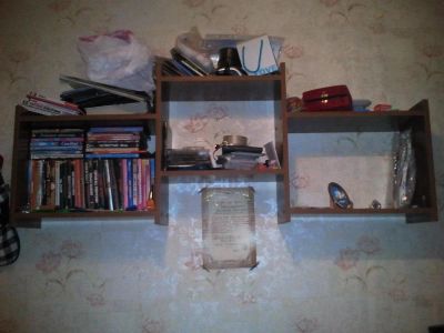 Лот: 3360096. Фото: 1. Полка в отличном состоянии. Срочно... Полки, стеллажи, этажерки