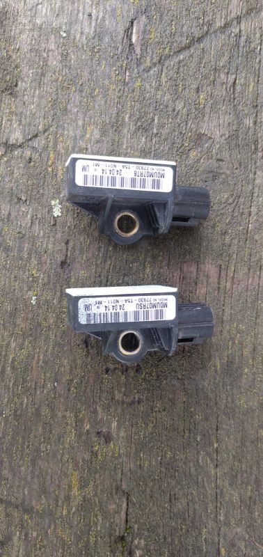 Лот: 20730178. Фото: 1. Датчик AIR BAG Honda Fit GP5. Электрооборудование