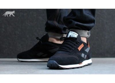 Лот: 7151009. Фото: 1. Кроссовки Reebok Black. Кеды, кроссовки, слипоны