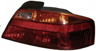 Лот: 3708671. Фото: 1. Фонарь задний прав. honda inspire... Оптика и освещение