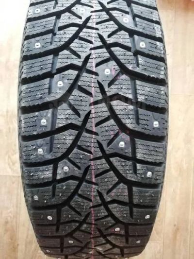 Лот: 17911160. Фото: 1. Зимняя резина 205/55 R-16 "Bridgestone... Шины