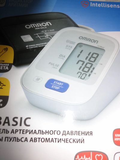 Лот: 4865848. Фото: 1. тонометр omron с универсальной... Медицинские товары