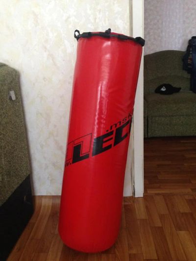 Лот: 5322049. Фото: 1. Боксерская груша Leco 40кг. Другое (спортивные товары)