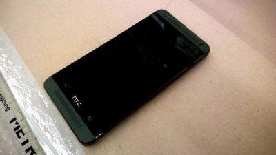 Лот: 4631130. Фото: 1. HTC One M7 4G. На гарантии, с... Смартфоны