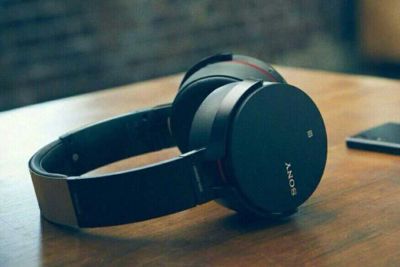 Лот: 11169691. Фото: 1. Sony MDR XB950B1 срочно. Наушники, гарнитуры