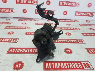 Лот: 20899503. Фото: 1. Подушка двигателя Toyota Opa ZCT10... Двигатель и элементы двигателя