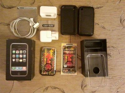 Лот: 1071762. Фото: 1. Iphone 2G (8Gb, 3.1.3) + док-станция... Смартфоны