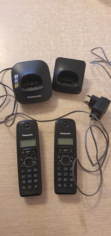 Лот: 23600767. Фото: 1. радиотелефоны Panasonic 2шт одним... DECT и радиотелефоны