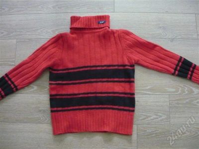 Лот: 546627. Фото: 1. свитерок шерстяной. Свитеры, толстовки, худи