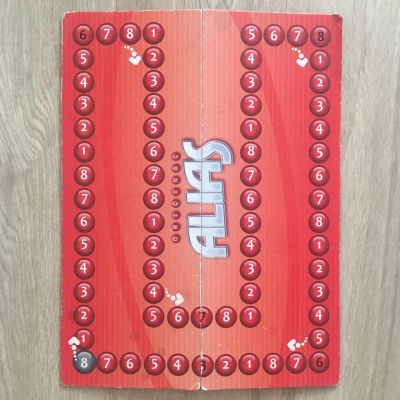 Лот: 16791785. Фото: 1. Настольная игра Alias. Детские настольные игры