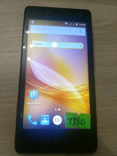 Лот: 12748672. Фото: 1. Смартфон zte t320 blade gf3. Смартфоны