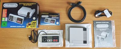 Лот: 16067054. Фото: 1. новая Nintendo Classic Mini: Nintendo... Игровые приставки, консоли