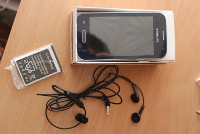 Лот: 3227127. Фото: 1. samsung galaxy s4 mini. Смартфоны