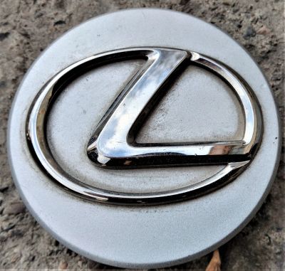 Лот: 15659709. Фото: 1. Колпачок на диск Lexus CT200 d... Колпаки
