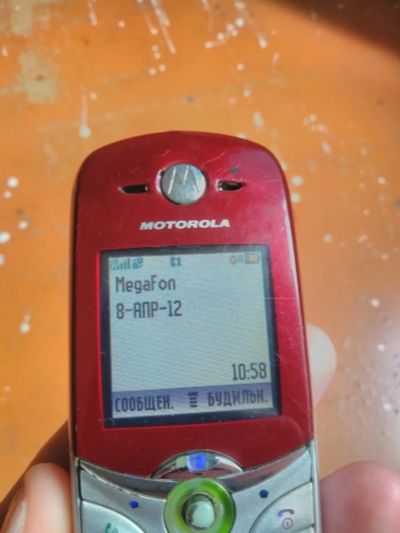 Лот: 25403062. Фото: 1. Телефон Motorola C650. Кнопочные мобильные телефоны