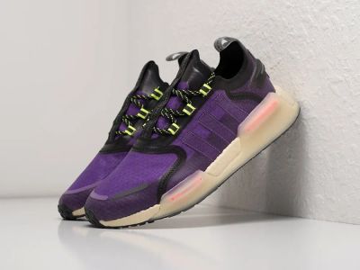 Лот: 20594946. Фото: 1. Кроссовки Adidas NMD R1 V3 (30312... Кеды, кроссовки, слипоны