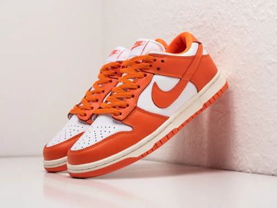 Лот: 24979364. Фото: 1. Кроссовки Nike SB Dunk Low. Кеды, кроссовки, слипоны