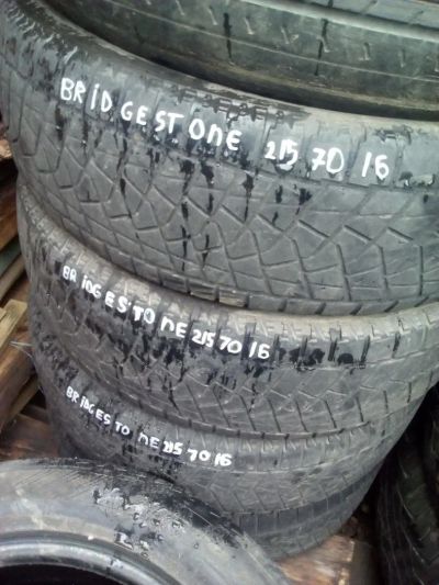 Лот: 10252532. Фото: 1. 215/70 R16 Bridgestone комплект. Шины