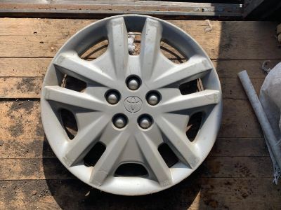 Лот: 15760446. Фото: 1. Колпак toyota r15. Колпаки