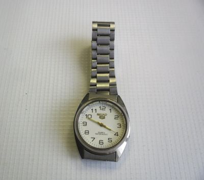 Лот: 12735081. Фото: 1. Часы кварцевые Seiko (неисправные... Другие наручные часы