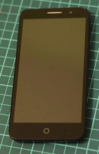 Лот: 9386930. Фото: 1. Alcatel One Touch POP 3 5015D. Кнопочные мобильные телефоны