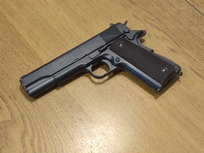Лот: 19818795. Фото: 1. Пневматический пистолет Swiss... Пневматическое оружие