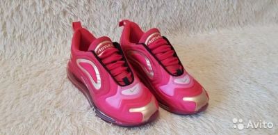 Лот: 16033736. Фото: 1. Кроссовки Nike Air Max 720. Кеды, кроссовки, слипоны