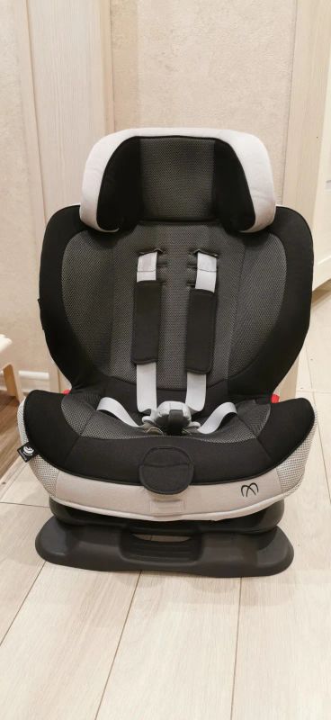 Лот: 23697576. Фото: 1. Автокресло Ailebebe Carmate Swing... Детские автокресла