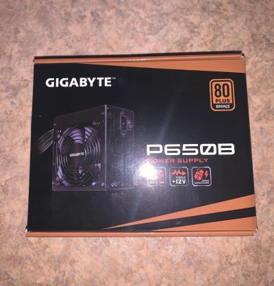 Лот: 19412284. Фото: 1. Блок питания GigaByte P650B 650W... Корпуса, блоки питания