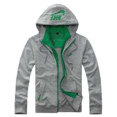 Лот: 3105104. Фото: 1. Толстовка NIKE размер: грудь 104см... Другое (спортивная одежда)