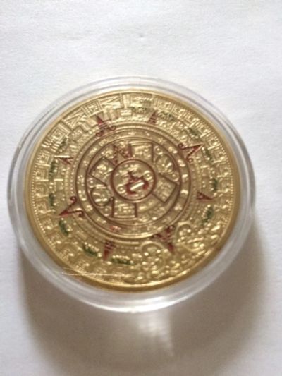 Лот: 18377280. Фото: 1. Сувенирная монета Мексика шикарная... Америка