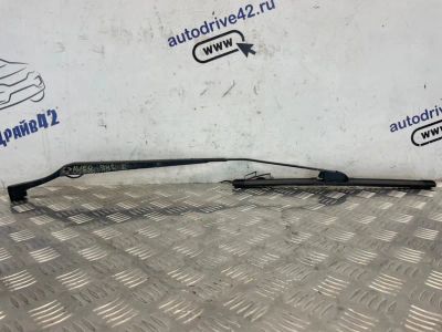 Лот: 23276280. Фото: 1. держатель щетки стеклоочистителя... Кузов