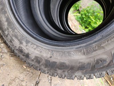 Лот: 16094238. Фото: 1. Шины bridgestone зима 185/65 4... Шины