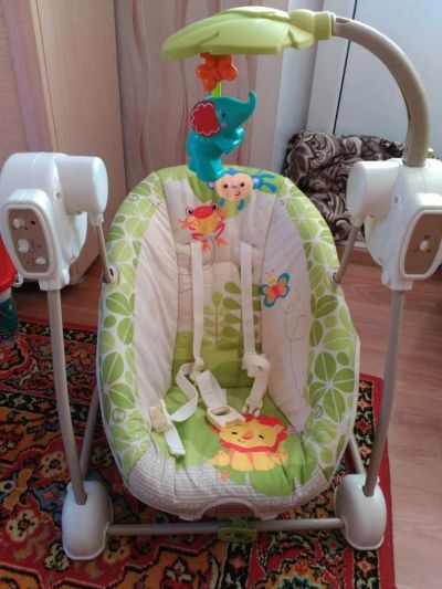 Лот: 8807258. Фото: 1. Качели электронные Fisher Price... Ходунки, прыгунки, качели