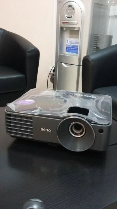 Лот: 6390475. Фото: 1. Проектор Benq MS502 + экран под... Проекторы