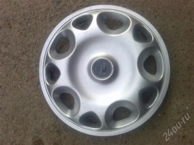 Лот: 416212. Фото: 1. колпак R14. Шины