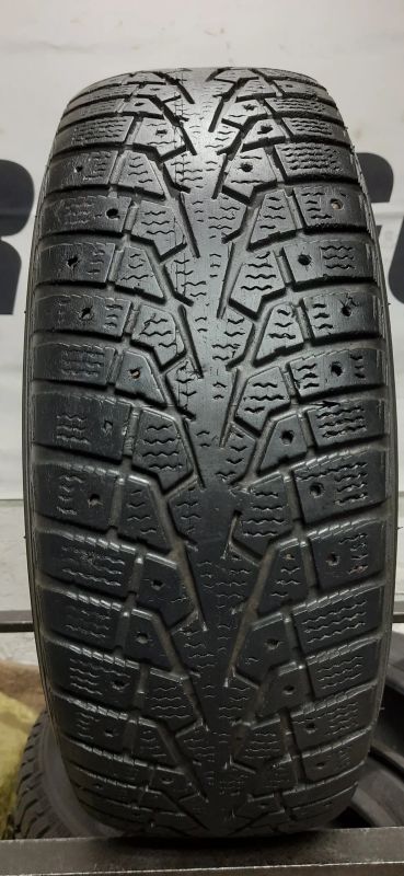 Лот: 20303975. Фото: 1. 195/65R15 95T Maxxis Arctictrekker... Шины