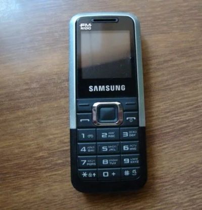 Лот: 10683874. Фото: 1. Samsung E1125. Кнопочные мобильные телефоны