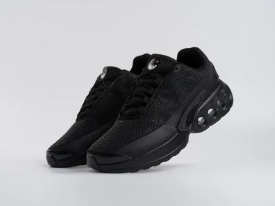 Лот: 25116844. Фото: 1. Кроссовки Nike Air Max Dn. Кеды, кроссовки, слипоны
