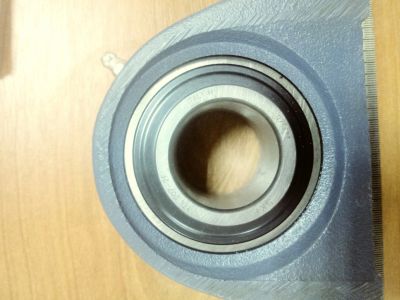 Лот: 16400844. Фото: 1. Подшипник skf yel207-2f в комлекте... Запчасти