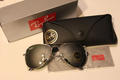 Лот: 4076967. Фото: 1. Солнцезащитные очки Ray Ban Aviator... Очки солнцезащитные