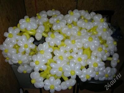 Лот: 2171738. Фото: 1. Цветы из воздушных шаров Ромашки. Воздушные шары