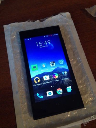 Лот: 5233880. Фото: 1. Продам телефон Highscreen Zera... Смартфоны
