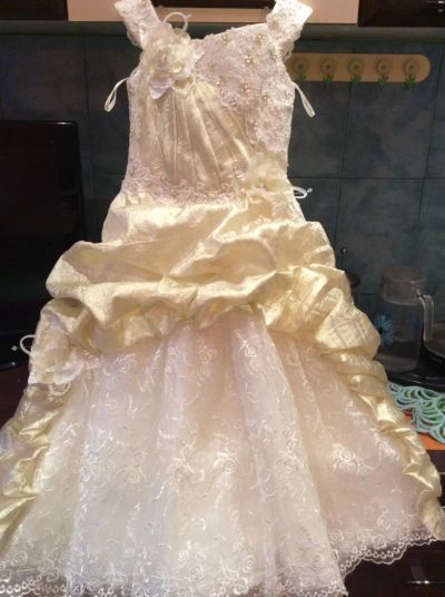 Лот: 5511367. Фото: 1. платье для принцессы! для торжества... Платья, сарафаны
