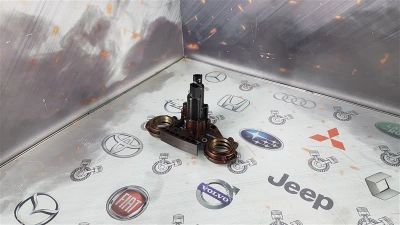 Лот: 23589478. Фото: 1. Клапан фазорегулятора Volkswagen... Двигатель и элементы двигателя