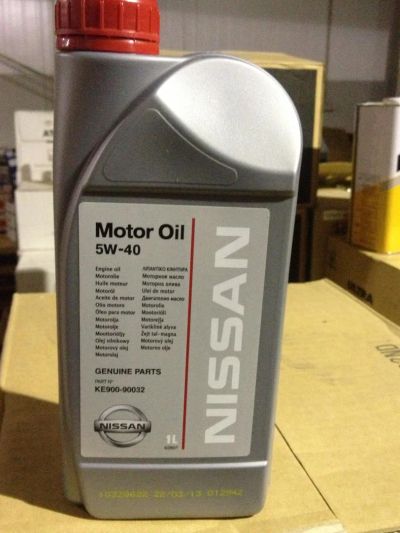 Лот: 7120031. Фото: 1. Nissan motor oil sae 5W-40/Масло... Масла, жидкости