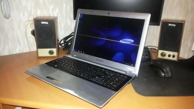 Лот: 7224610. Фото: 1. Ноутбук Samsung RV520-S08, процессор... Ноутбуки